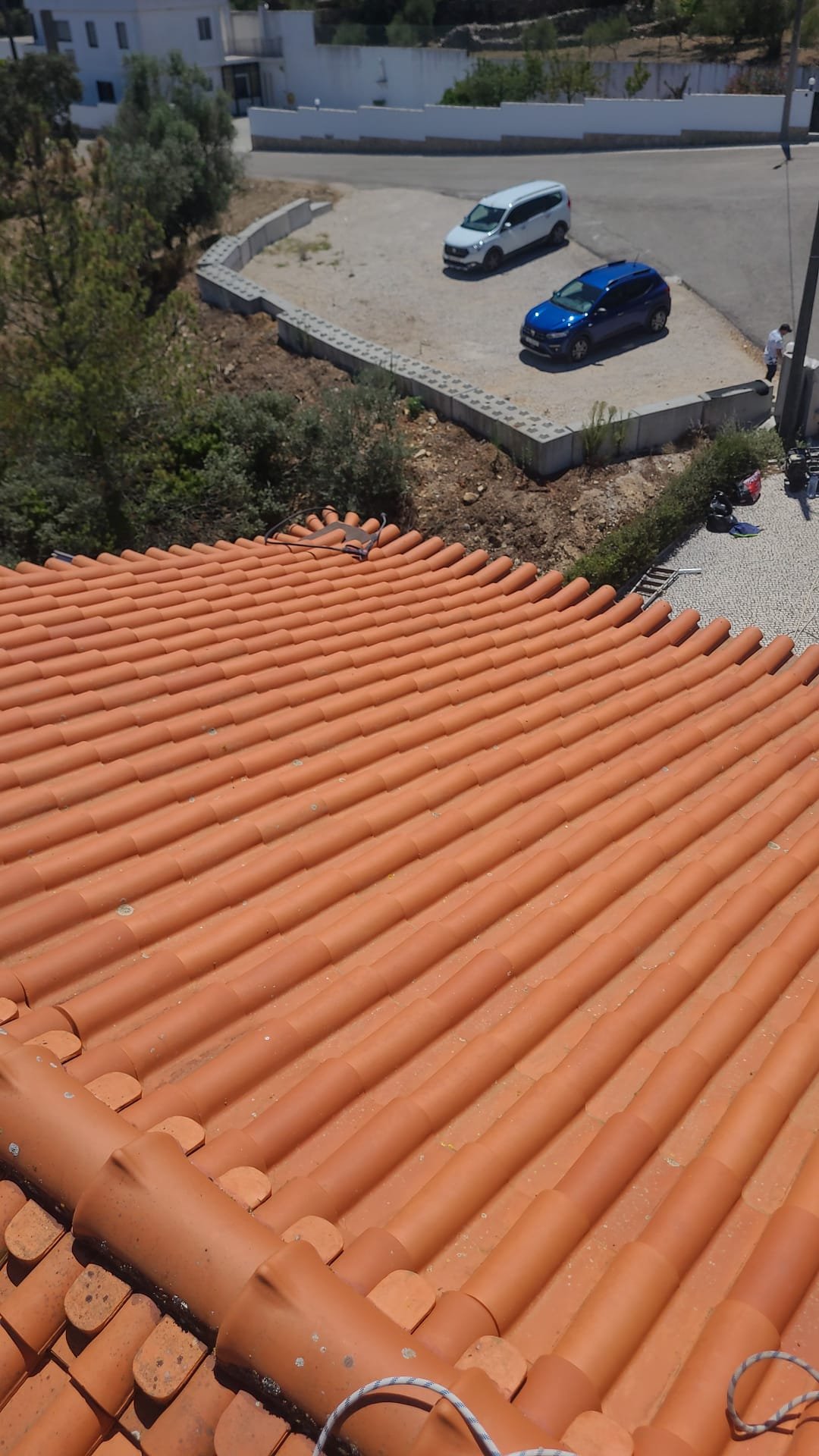 Telhado da moradia em Fátima depois da lavagem com SoftWash